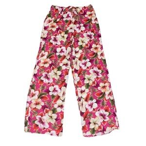 Vintage gold tag Victoria secret floral pants!